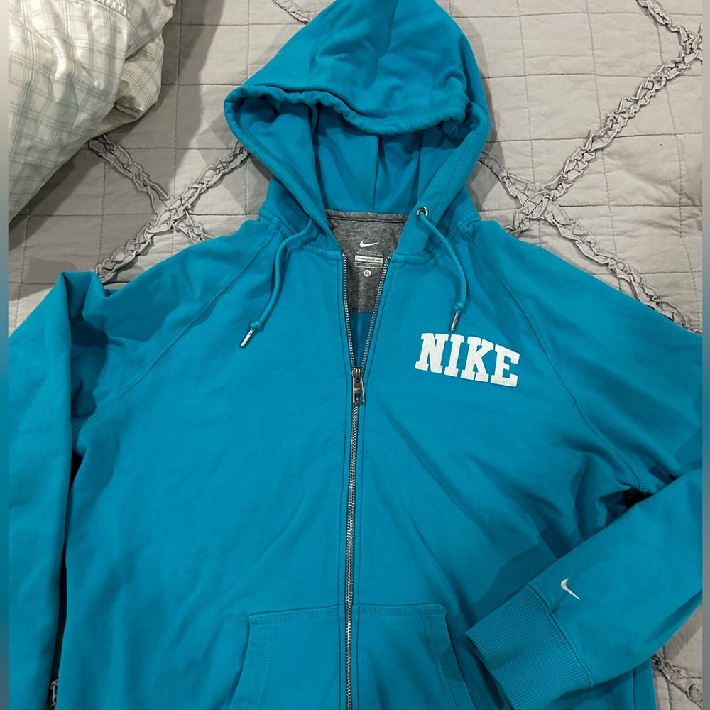 Nike Zip up Sweater with hood